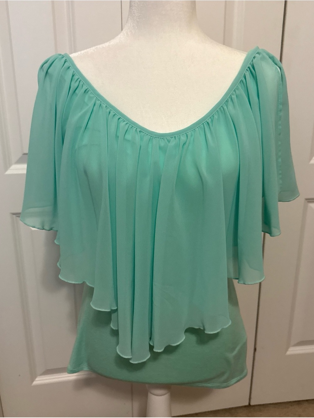 Venus Mint Green Ruffle Front Tank Top M